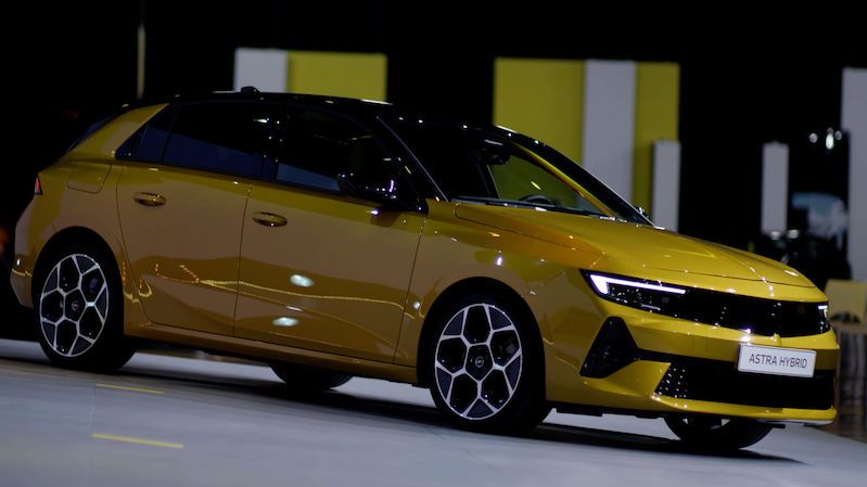 Nový Opel Astra představen detailněji, bude i elektromobilem